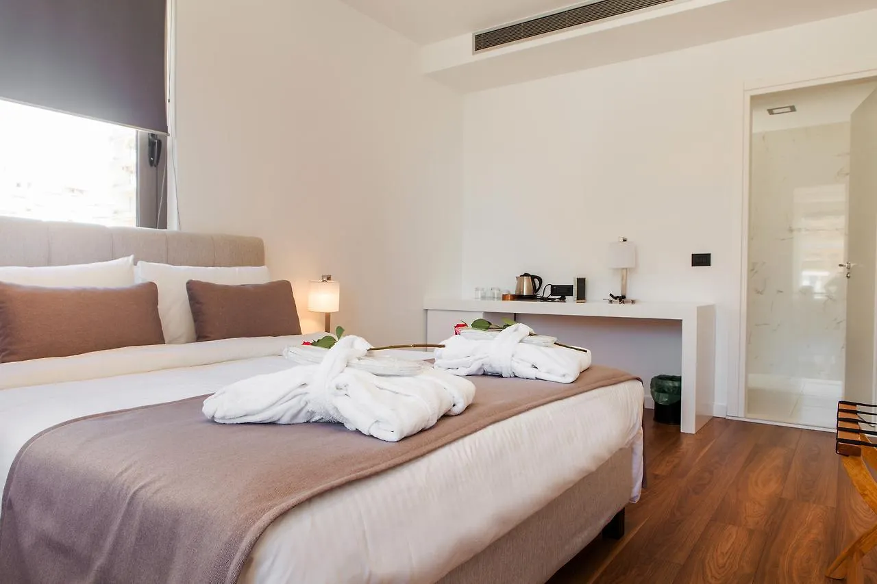 Andon Lapa Hotel & Spa Saranda 4*,